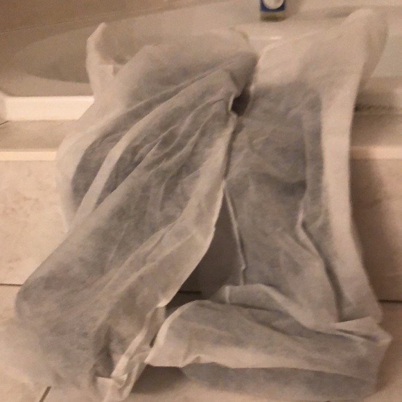 Brand new high heel boots - Picture 4 of 4